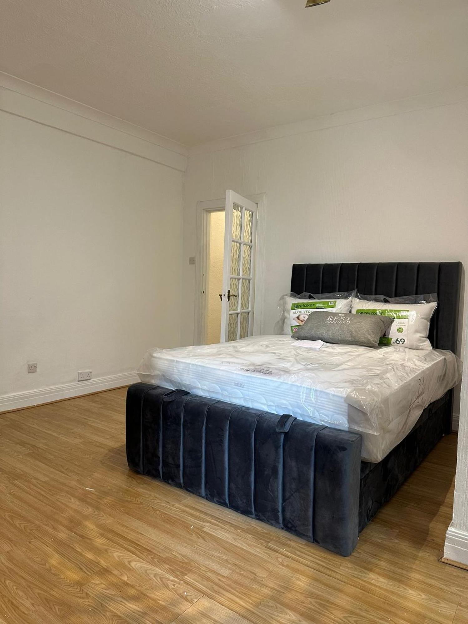 Apartment 11 Dudley Court London